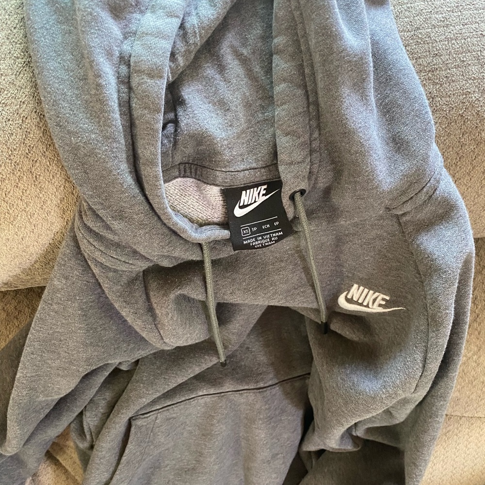 Nike grey women hood size xs
